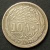 Ägypten 10 Piaster S.31.1 / 833 1/3er Silber, 14g / Hussein Kamil / Inschrift im Kranz