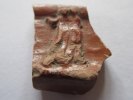 Rom Terra-Sigilatta Scherbe Römische Terra-Sigilatta Scherbe mit Figurenpaardarstellung 1.-2. Jhd. n. Chr.