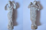 Griechenland weibliche Statue Griechenland: weibliche Statue aus Ton mit Restbemalung um 300 v. Chr.