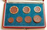 Deutschland / Sachsen Porzellangeld Sachsen Porzellan ab 20 Pfennig bis 20 M Sachsen Porzellangeld 1921 im Etui - Meissner Porzellan. 7 Münzen