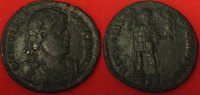 Römische Kaiserzeit - Iovianus Doppelmaiorina AE-Doppelmaiorina des Iovianus Rv: Kaiser, VICTORIA ROMANORVM / TESA