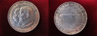 Weimarer Republik Medaille Silber, v. Bernhart, auf die 1. Zeppelin Weltfahrt, LZ 127 "GRaf Zeppelin&q