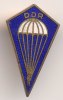 DDR  1965/90 2 GST Fallschirmsprungabzeichen 32,00 EUR 