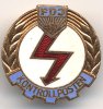 DDR  1969/73 2 Abzeichen Kontrollposten der FDJ Bronze 39,00 EUR 