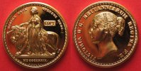 England 1839 UNA AND THE LION 5 POUNDS VICTORIA - COPY - gold plated 41mm # 87477