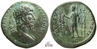 Lucius Verus Sestertius - emperor holding standards - Rare - RIC 1426