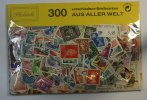 diverse 300 verscheidene Briefmarken aus aller Welt