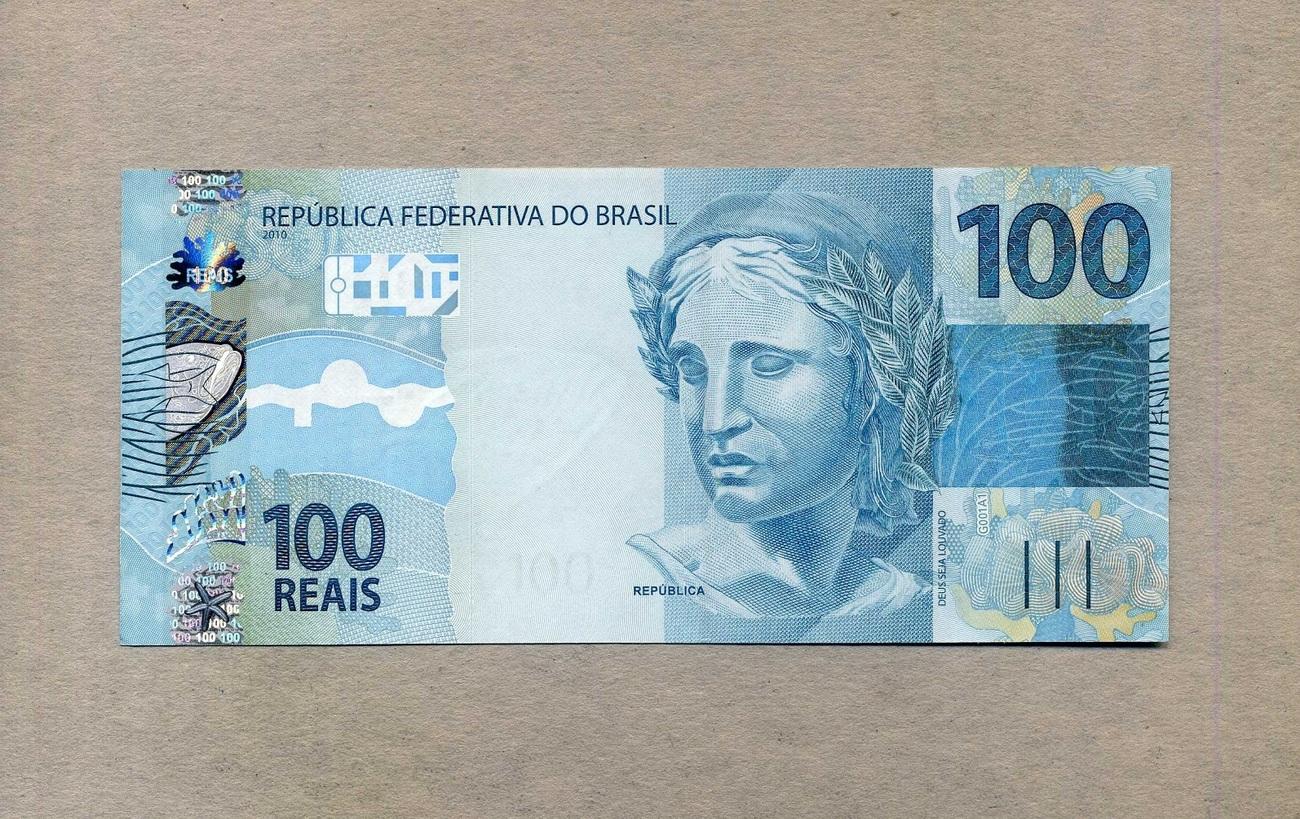 BRAZIL 50 + 100 Reais 2010, P-256g & P-257f, Match Serial