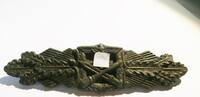 Deutsches Reich, Drittes Reich, Nahkampfspange in Bronze mit Hintergrundplatte, FEC. W. E. Peekhaus Berlin, Ausf. C. F. Juncker Berlin, -