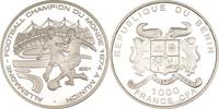 Benin 1000 Francs Zweikampf vor dem Olympiastadion / Fußball-WM 1974 in München -