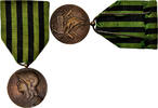 France Medaille Aux Défenseurs de la Patrie, Very Good Quality -