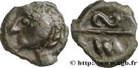 FRANCE Potin aux chevrons, tête stylisée et chevelue GALLIA BELGICA - BELLOVACI (Area of Beauvais) Beauvais (60) Ier siècle avant J.-C. (16mm, 2,35g, 3h) -