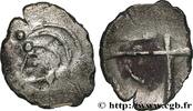 FRANCE Obole “à la tête triangulaire”, S. 421 GALLIA - SOUTH WESTERN GAUL - CADURCI (Area of Cahors) Ier siècle avant J.-C. (9mm, 0,40g, 3h) -