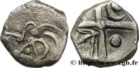 FRANCE Drachme “à la tête triangulaire”, S. 118 GALLIA - SOUTH WESTERN GAUL - CADURCI (Area of Cahors) IIe-Ier siècle av. J.-C (13,5mm, 2,32g, 9h) -