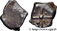 FRANCE Drachme “à la tête triangulaire”, S. 120 GALLIA - SOUTH WESTERN GAUL - CADURCI (Area of Cahors) IIe-Ier siècle av. J.-C (13mm, 2,94g, h) -