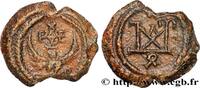 THE HERACLIUS DYNASTY (602-717) Sceau en plomb BYZANTIUM - SIGILLOGRAPHY Constantinople c. 700 (21,5mm, 13,08g, 12h) -