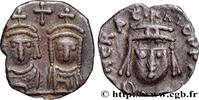 THE HERACLIUS DYNASTY (602-717) Demi-silique HERACLIUS, HERACLIUS CONSTANTINE and MARTINA Carthage 614-626 (11mm, 0,41g, 3h) -