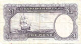 New Zealand One Pound 1940-1967 Captain James Cook - Fleming F / VF (Tear)