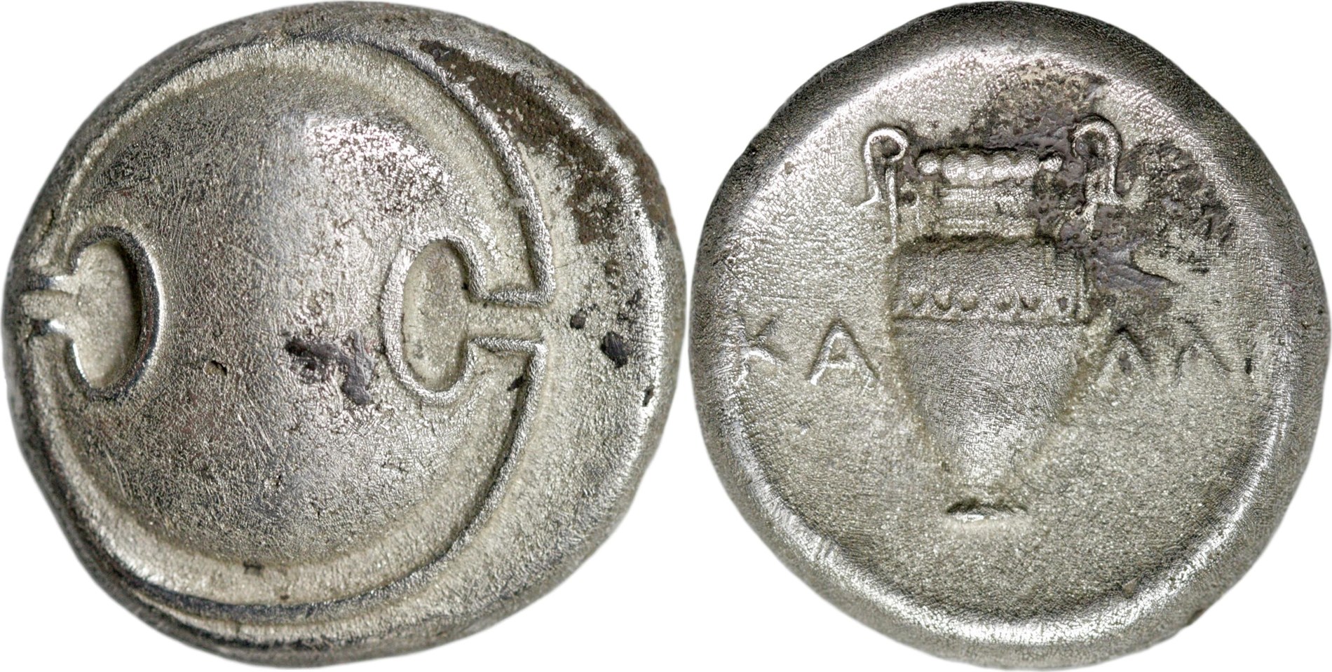 C bc v. Таманский денарий. Обол Сиракузы. Монеты Афины древние тетрадрахма. Беотия статер.