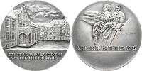 Große versilberte Bronzemedaille o.J. (20. Jh.) Schlesien, Stadt Zielona Góra (Grünberg) auf das Spital Wojewodzki, Gebäudeansicht / Medicina Mer...