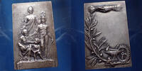 Assurance, Mutualité bronze Assurance, Mutualité, plaquette en bronze argenté (poinçon Bronze), la Mutualité couronnant de la Solidarité, 60x38mm, 60,98 grm -