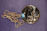 Deutschland  Set Silber-Armband, Brosche und Anhänger, Sterling Silber, mit Lackschnitzerei sehr guter Zustand,