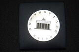 Deutschland Erich Ott Kunstmedaille Brandenburger Tor 1990 Brandenburger Tor mit offenen Bereichen zwischen den Säulen Feinsilber, Erich O BU