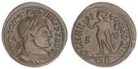 Antike / Römische Kaiserzeit Follis Constantinus Bronzemünze Sol steht n.l., hält Globus, S-F -