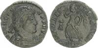 Antike / Römische Kaiserzeit /Valens AE 3 (Follis) Valens AE 3 Victoria läuft n.l. -
