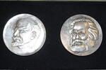 DDR 2x Ehrengesch. Marx und Lenin DDR 2 Medaillen Ehrengesch. Marx und Lenin, einseitig geprägt ohne Jahr -