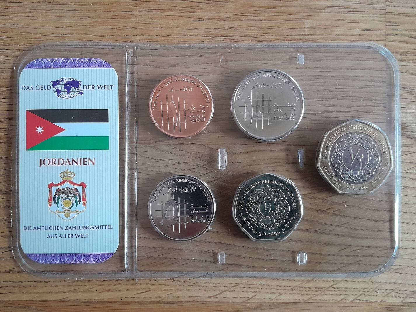 Jordanien 1 Qirsh bis 1/2 Dinar (5 Münzen) verschiedene Jahrgänge(04)