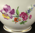 Berlin 1962 - 1992 KPM / Königliche Porzellan - Manufaktur / Vase mit Blumenmalerei, Goldrändern... 2