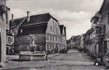 Mainbernheim Ansichtskarte / Postkarte / Mainbernheim / Gasthof Falken mit Brunnen -