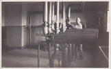 Deutsches Reich Fotokarte / Installateur bei der Arbeit -