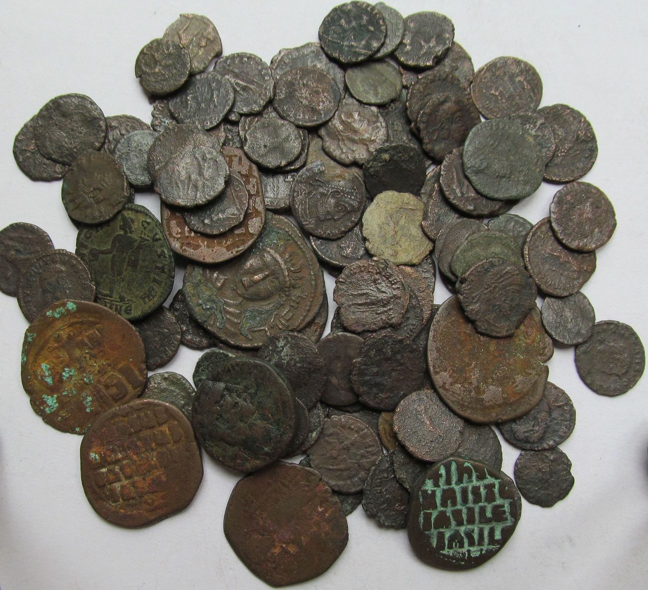 Roman Byzantine Empire 300 600 A D Lot Of Approximately 100 Ae Coins Byzantine Late Roman Several Unknown F Vf Ma Shops