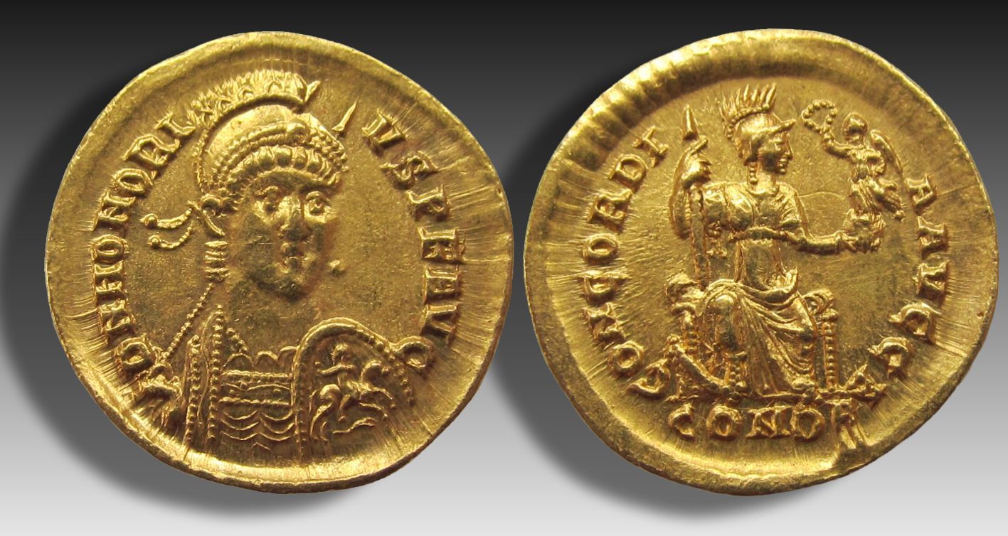 ROMAN EMPIRE AV gold solidus 397-402 A.D. Honorius, Constantinople