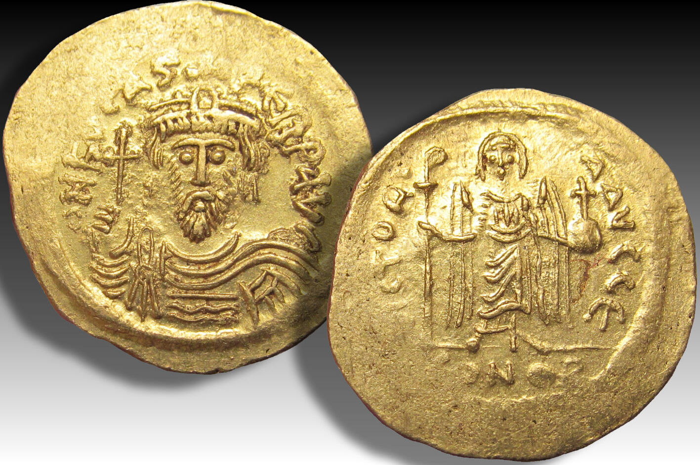 BYZANTINE EMPIRE AV gold solidus circa 602-603 A.D. Focas / Phocas,  Constantinople mint - rare busttype, from start of his reign - VF+ / EF- |  MA-Shops, image size:1417x941