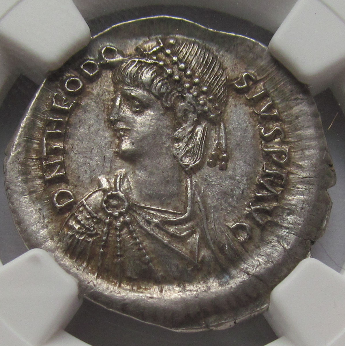 ROMAN EMPIRE AR miliarense / miliarensis circa 408-420 A.D.