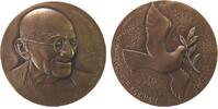 Neujahr Medaille Bronze Neujahr - Mahatma Gandhi, Gewaltlos zur Freiheit, Brustbild halbrects / Taube mit Friedenszweig, v. B.H. Mayer Pforzheim, -