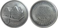 Sport Medaille WM Sindelfingen - auf die Jugendmeisterschaften, Leichtathletik, das alte Rathaus über Wappen / Schrift, ca. 40,5 MM -