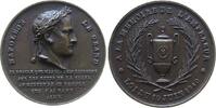 Napoleon Medaille Bronzeguß Napoléon I. - auf das Gesetz vom 10. Juni zur Überführung seiner Gebeine in den Invalidendom, Büste nach rechts / Urne -