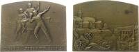 Luxemburg Plakette Bronze Luxemburg - auf das Turnfest, drei Athleten / Stadtansicht mit Wappen, unsigniert, ca. 50,5 x 40 MM, im Original grünen E -