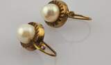 Ohrschmuck  Vintage-Ohrhänger aus Gold mit Perlen | 333 / 2,08g