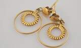 Ohrschmuck  Moderne Ohrringe aus Gold in stilvollem Kreis-Design | 750 / 2,94g