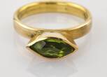 Ringe  Goldring mit Turmalin im Marquise-Schliff | 750 / 4,65g / Gr. 52