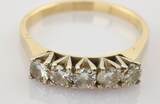Ringe  Eleganter Gold-Damenring mit 5 Diamanten | 585 / 4,43g / Gr. 62