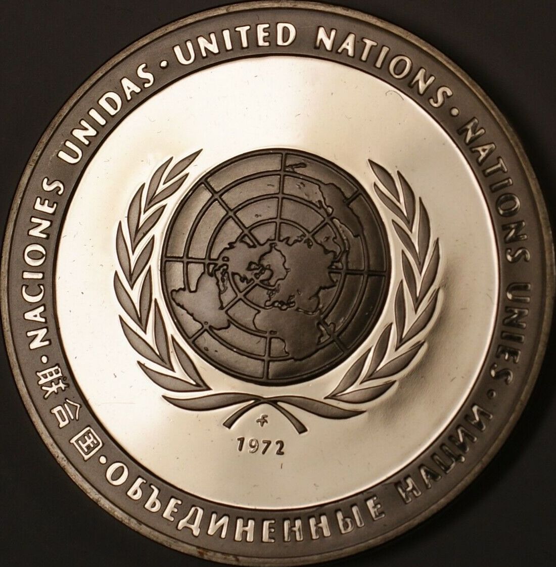 Exonumia 1972 United Nations UN Sterling Silver Peace Dove
