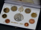 VATIKAN 3,88 € KMS 2007 inclusive einer Silbermedaille -