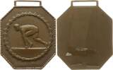 Bayern Einseitige tragbare Bronzeplakette o.J. (um 1900 - 1920) v. C. Poellath, Schrobenhausen, Jugendstil, Sportauszeichnung, Kurzstreckenlauf EF, mattiert, Klebereste an Rs.