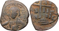 Byzanz Follis (40 Nummi) Anonym, Pantokratorbüste / Schrift um Stufenkreuz -